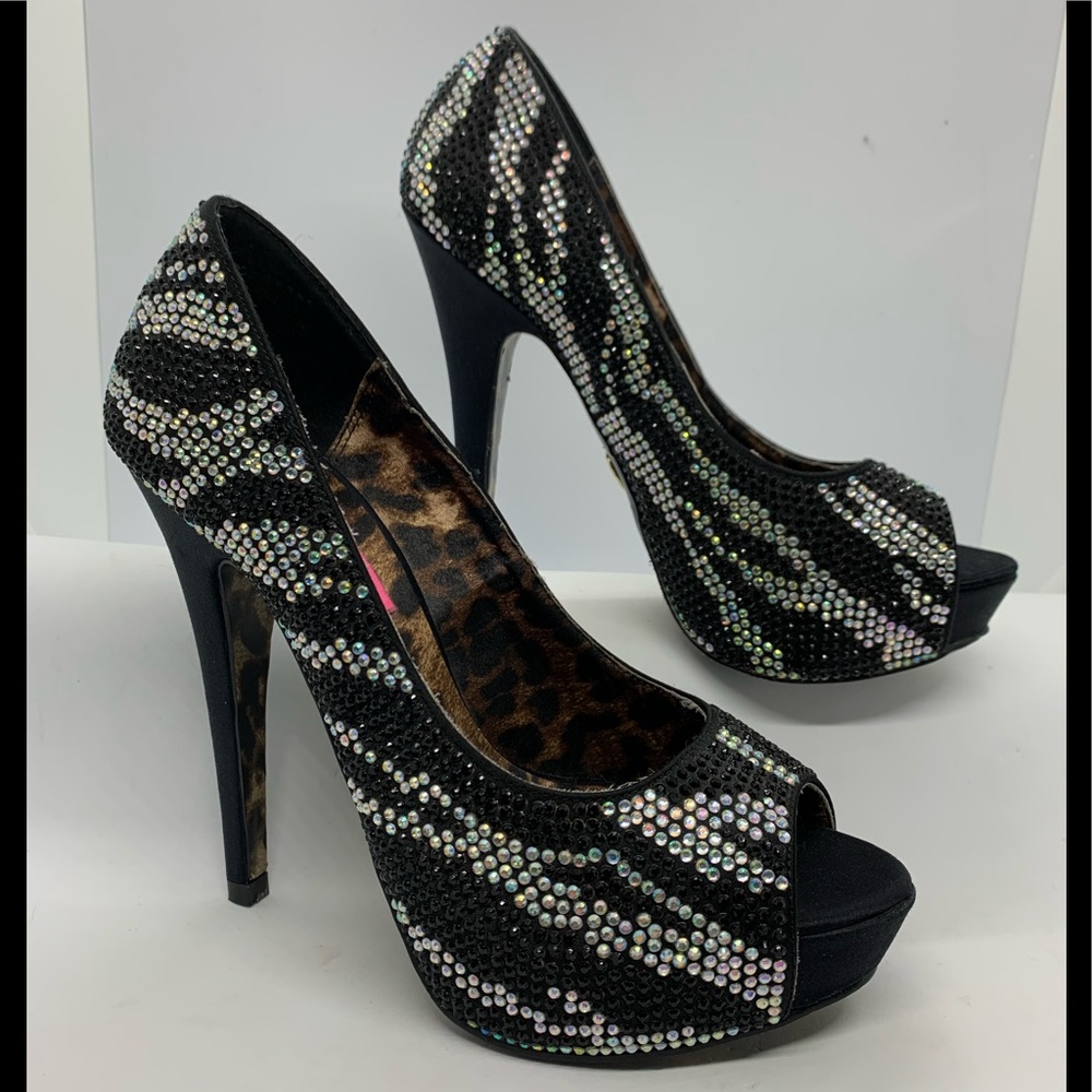 Betsey Johnson Glitzeee Zebra 5in Rhinestone Bling Heels sz 7